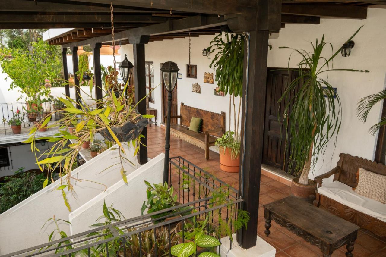Hotel La Villa Serena Antigua Exterior foto